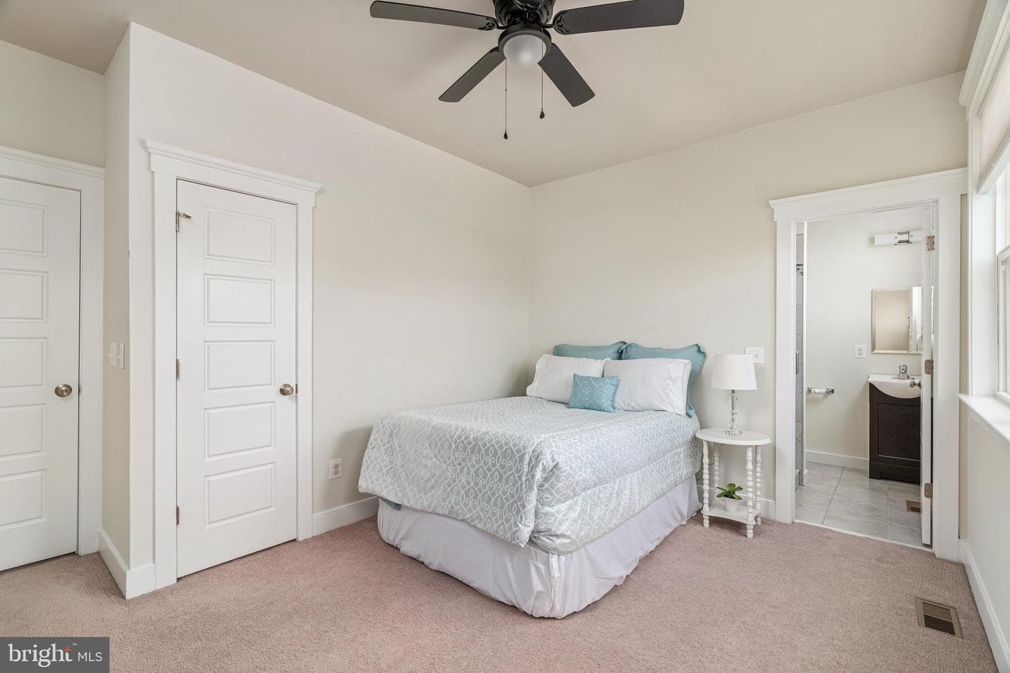 146 Blackford Drive photo 27