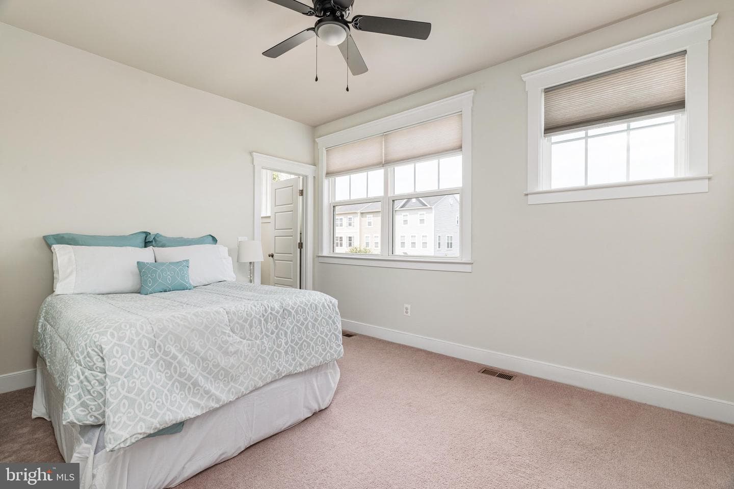 146 Blackford Drive photo 28