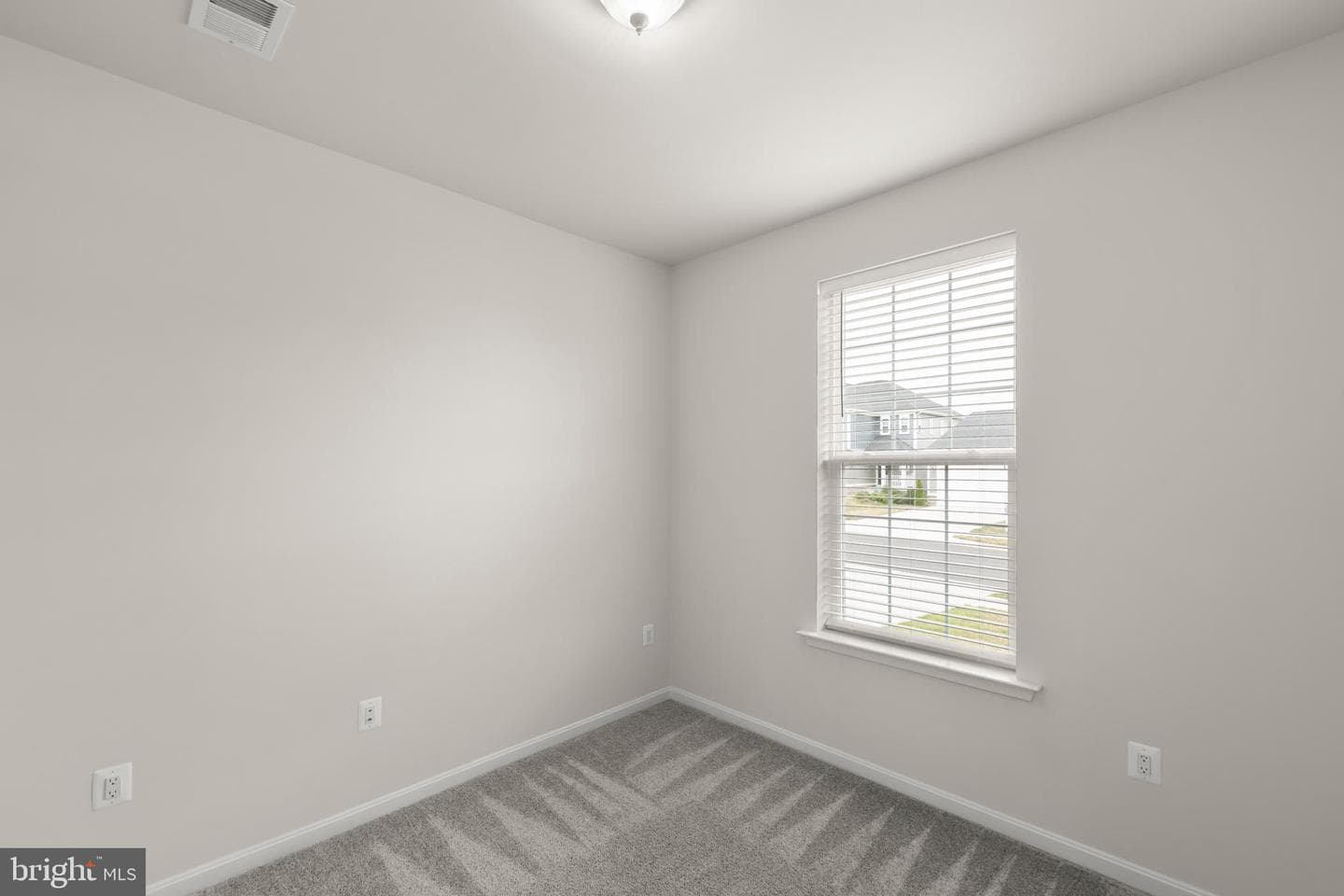 139 Poe Drive photo 16