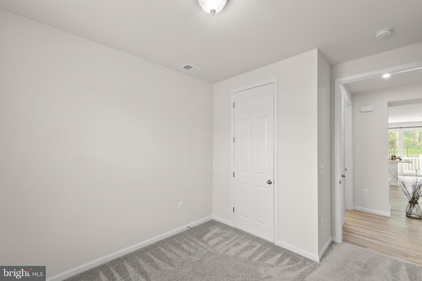 139 Poe Drive photo 17