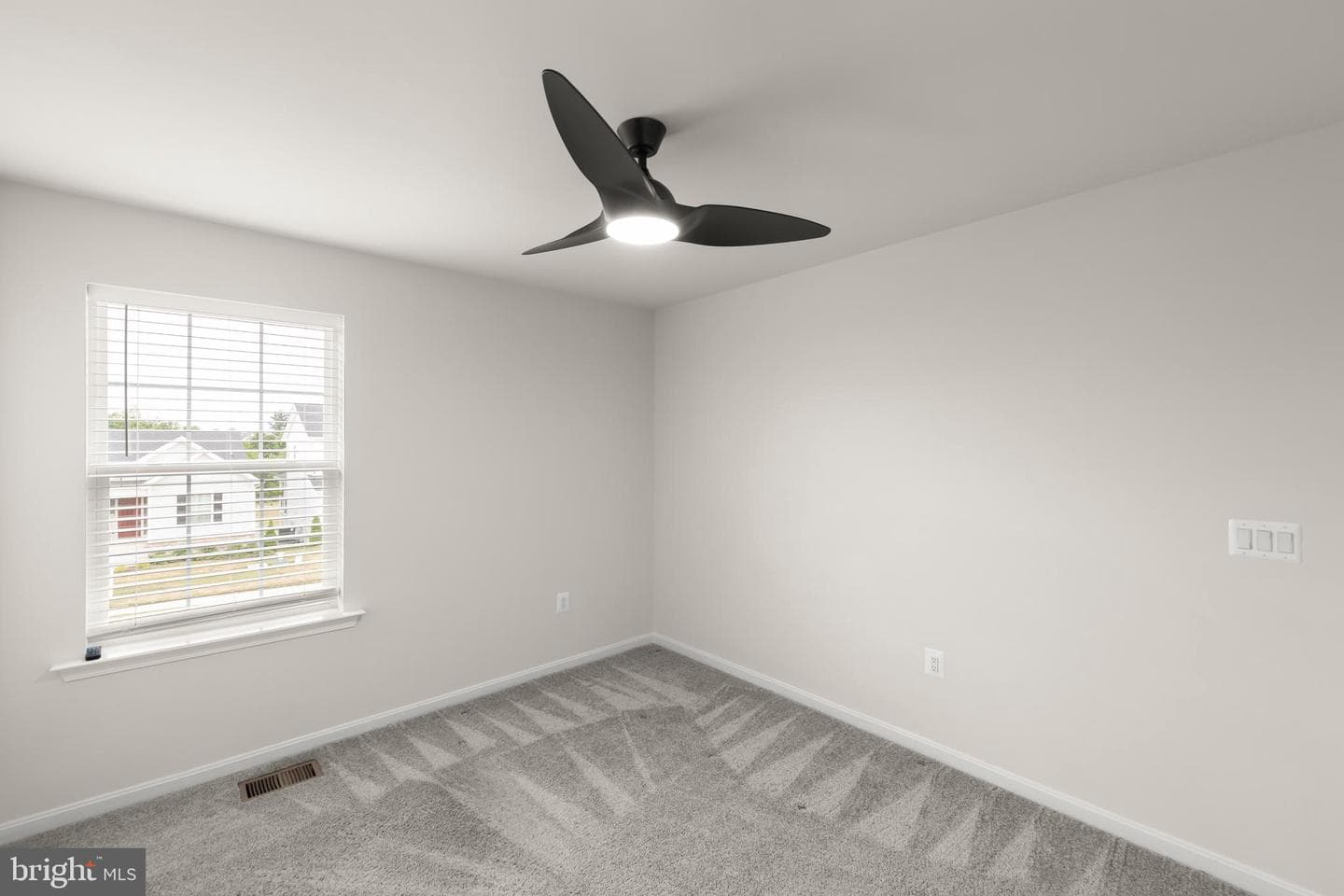 139 Poe Drive photo 29