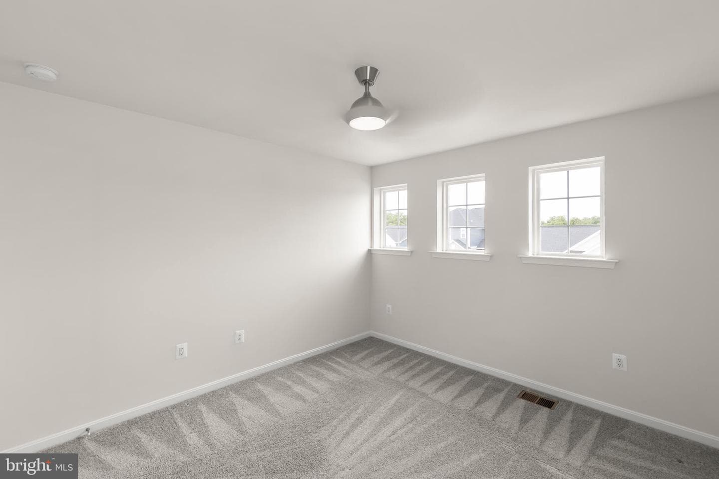 139 Poe Drive photo 31