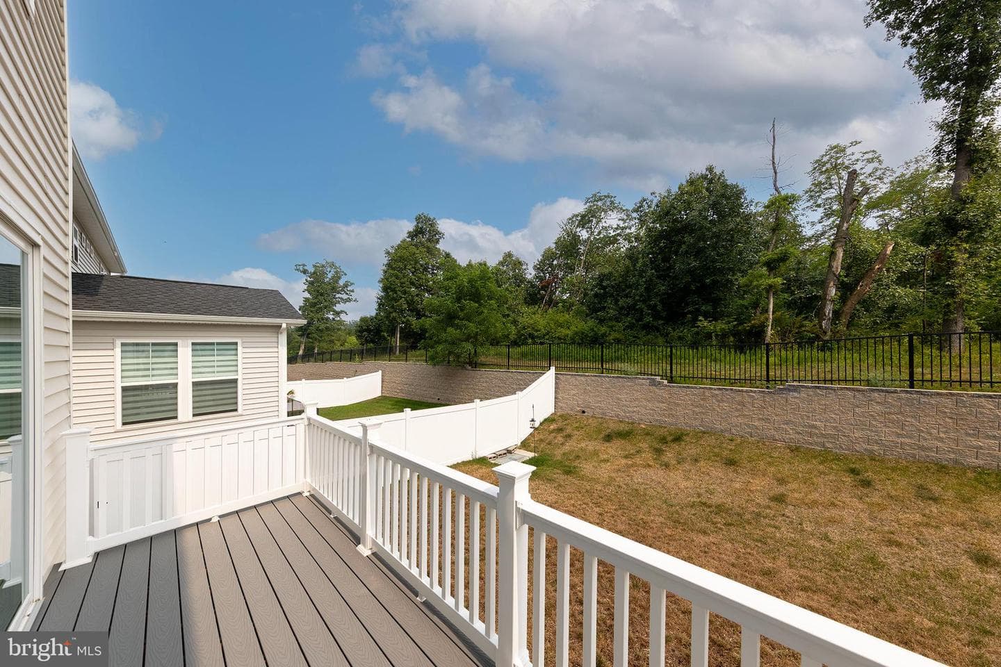 139 Poe Drive photo 40