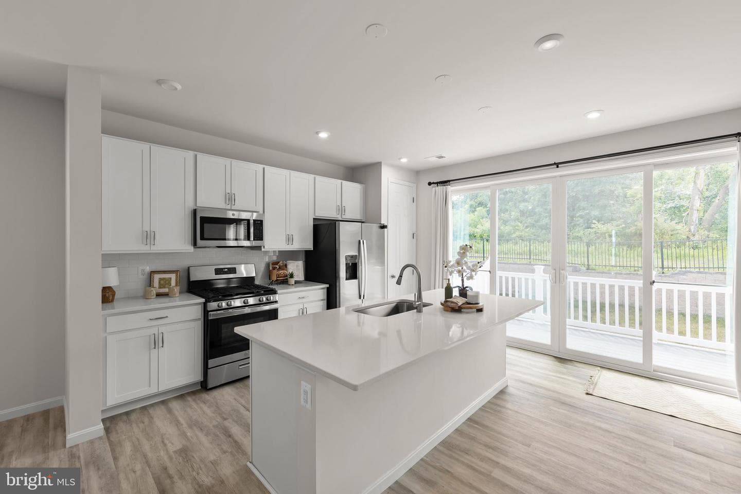 139 Poe Drive photo 6