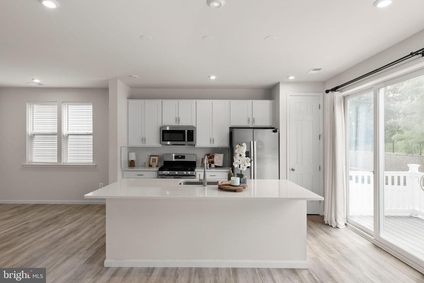 139 Poe Drive photo 7