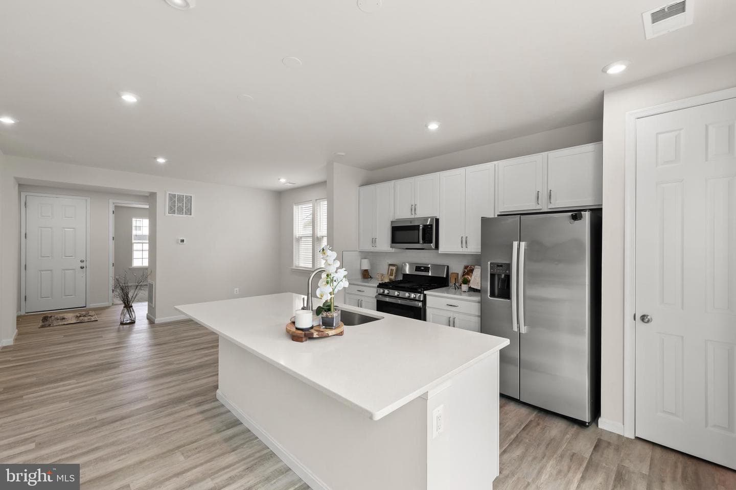 139 Poe Drive photo 8