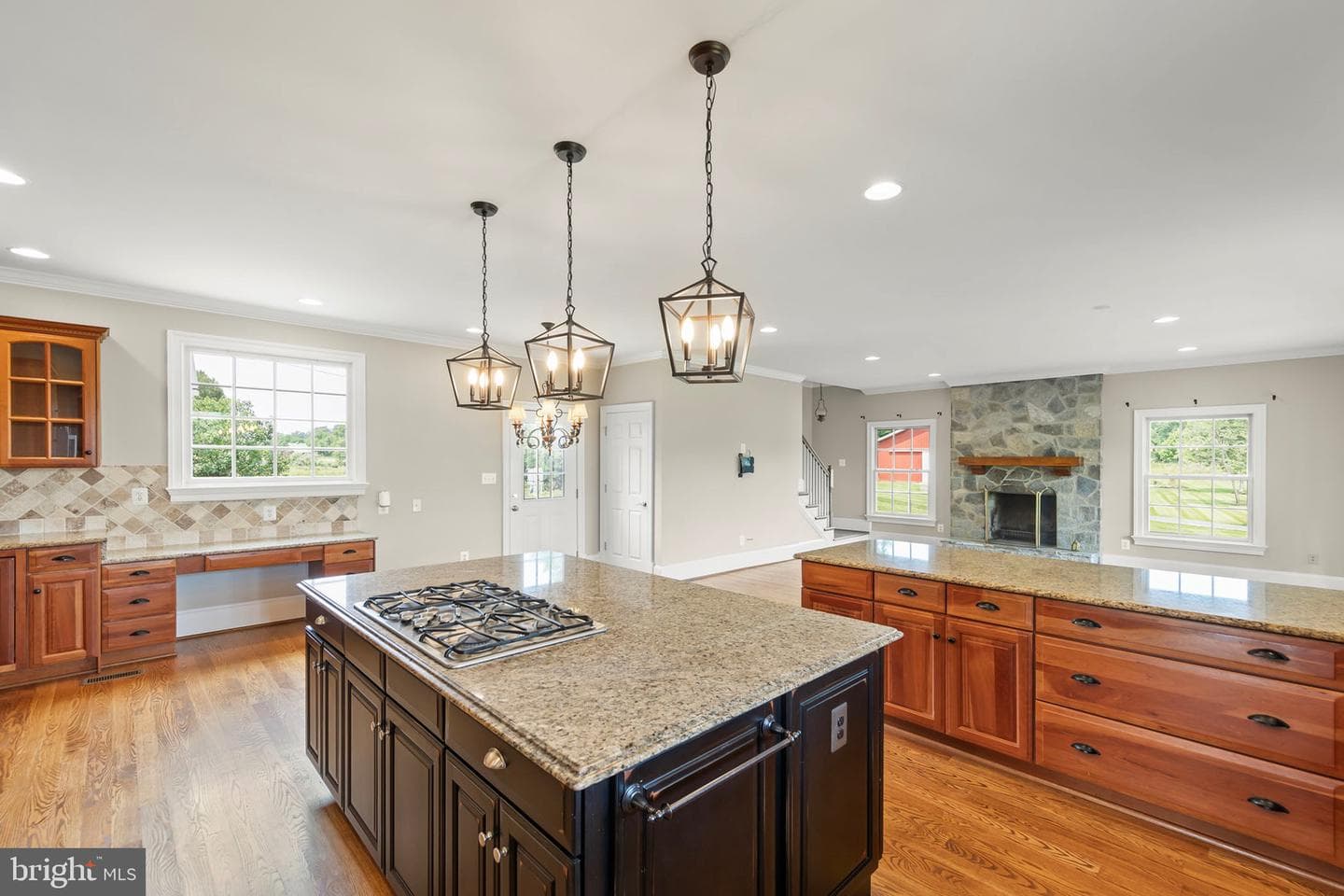 582 Miller Road photo 7