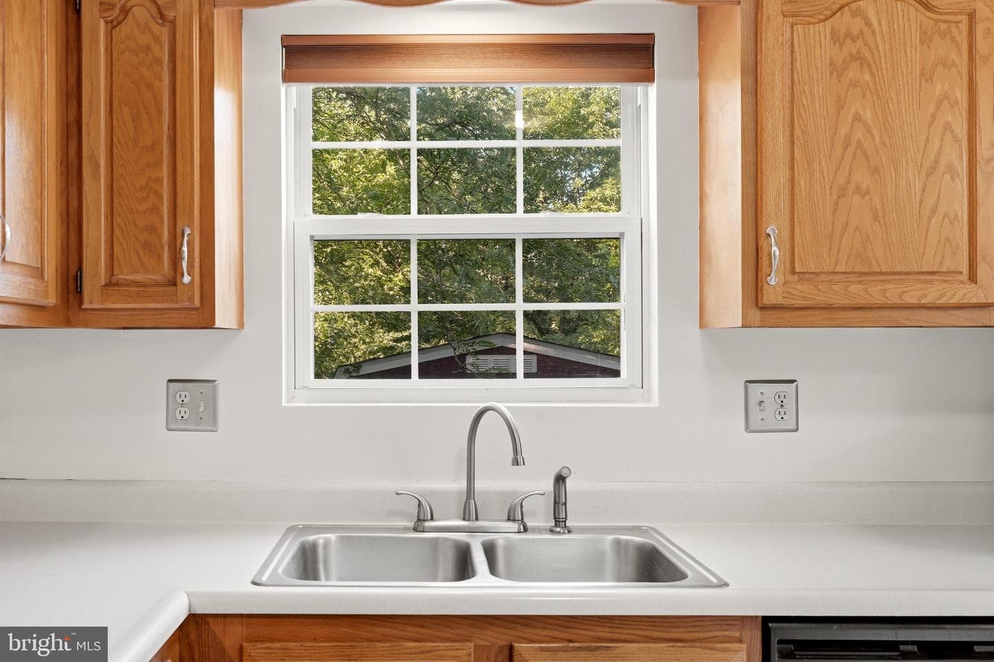 200 Freeton Court photo 12