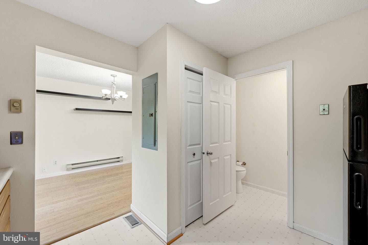 200 Freeton Court photo 13