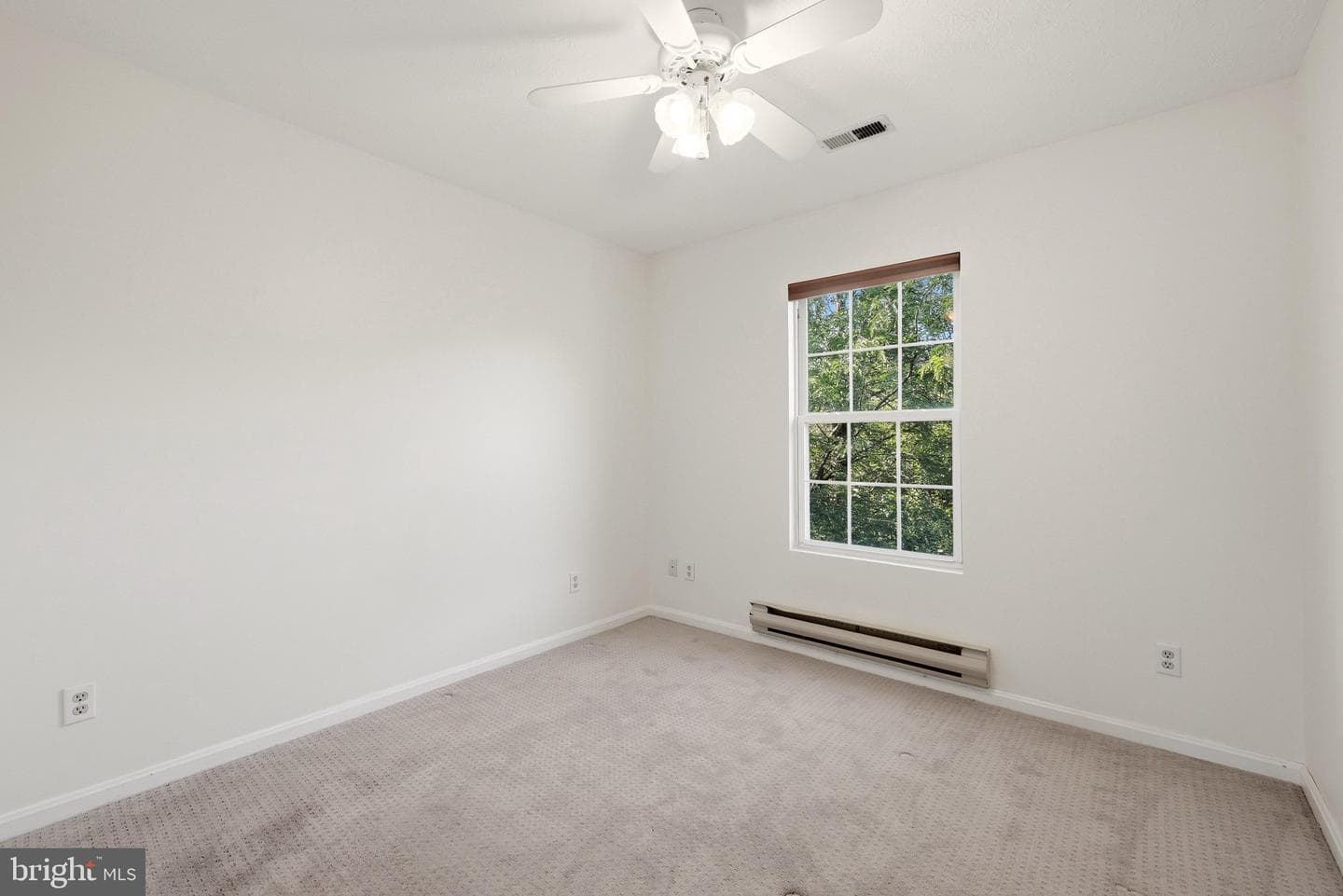 200 Freeton Court photo 19