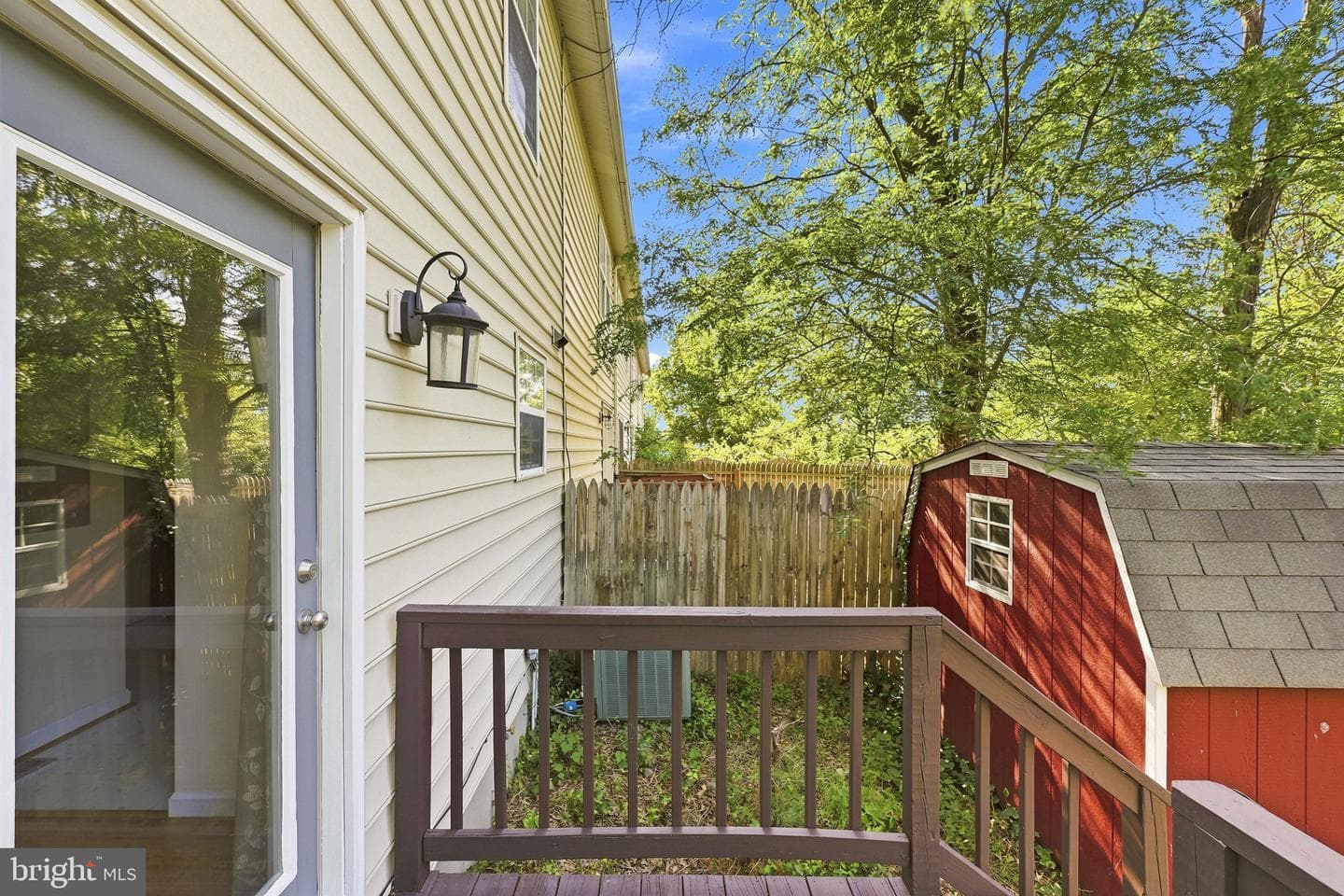 200 Freeton Court photo 26