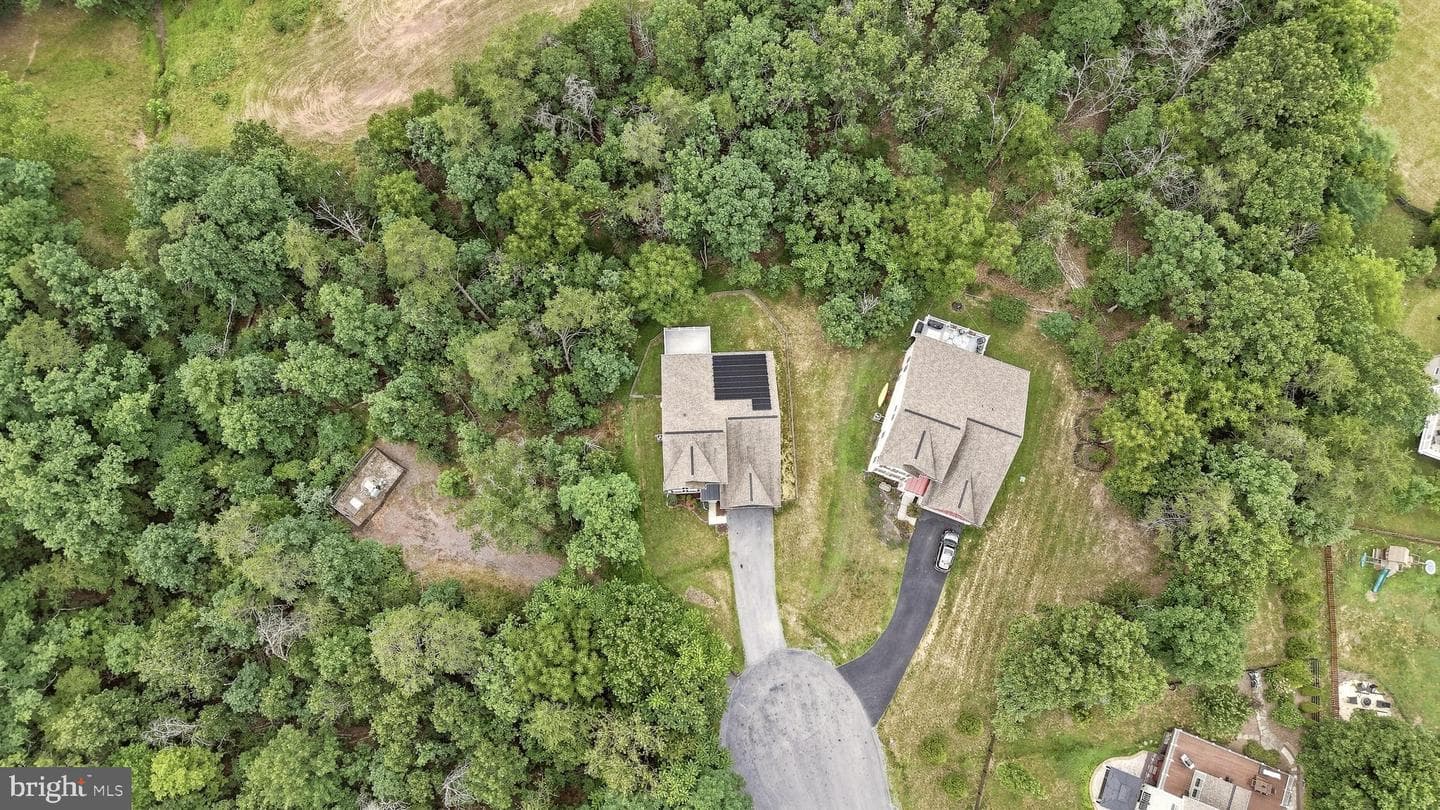 210 Woods Drive photo 107
