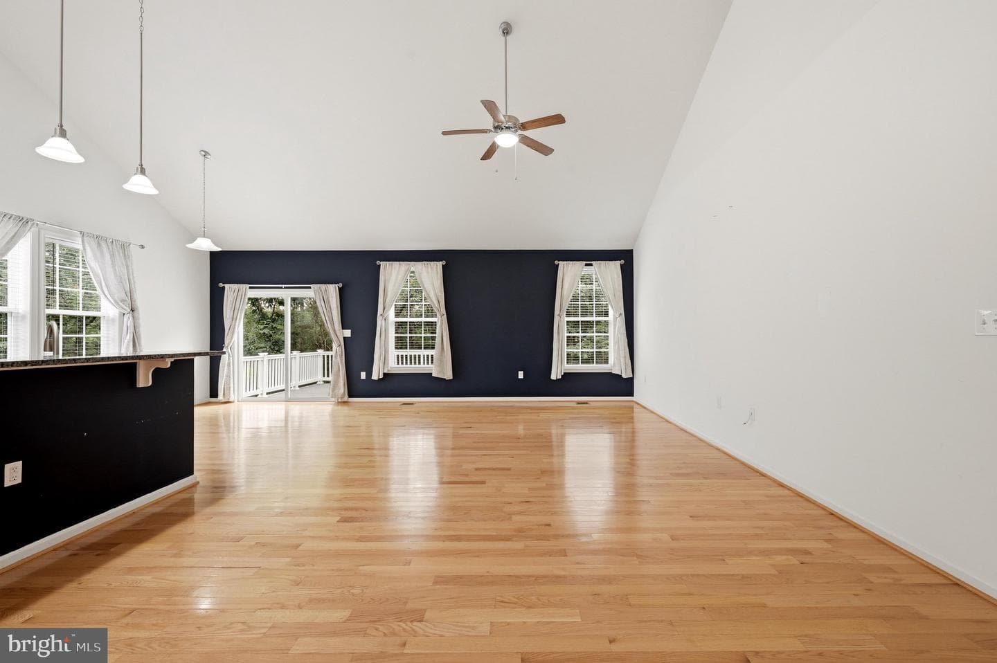 210 Woods Drive photo 15