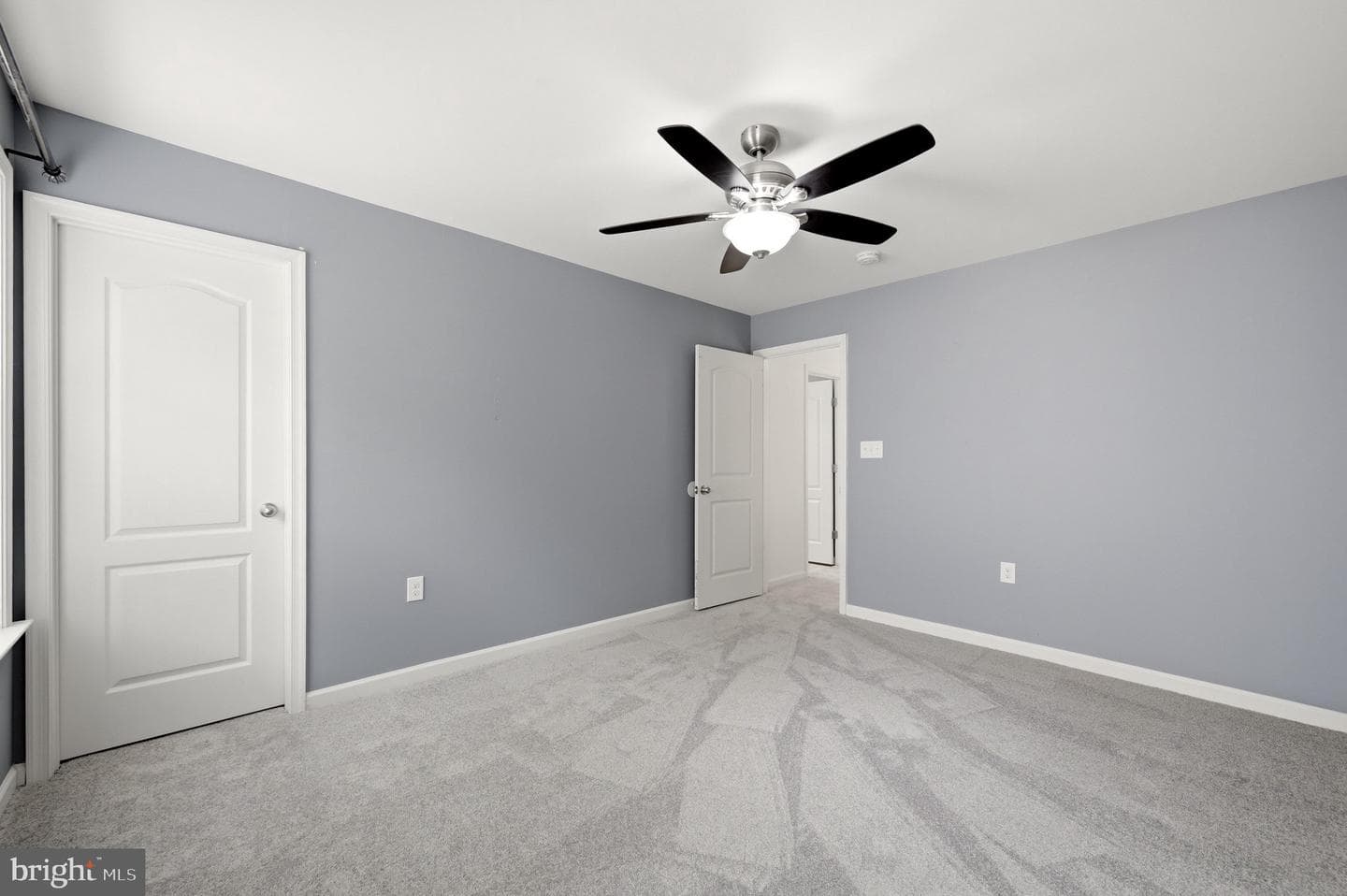 210 Woods Drive photo 44
