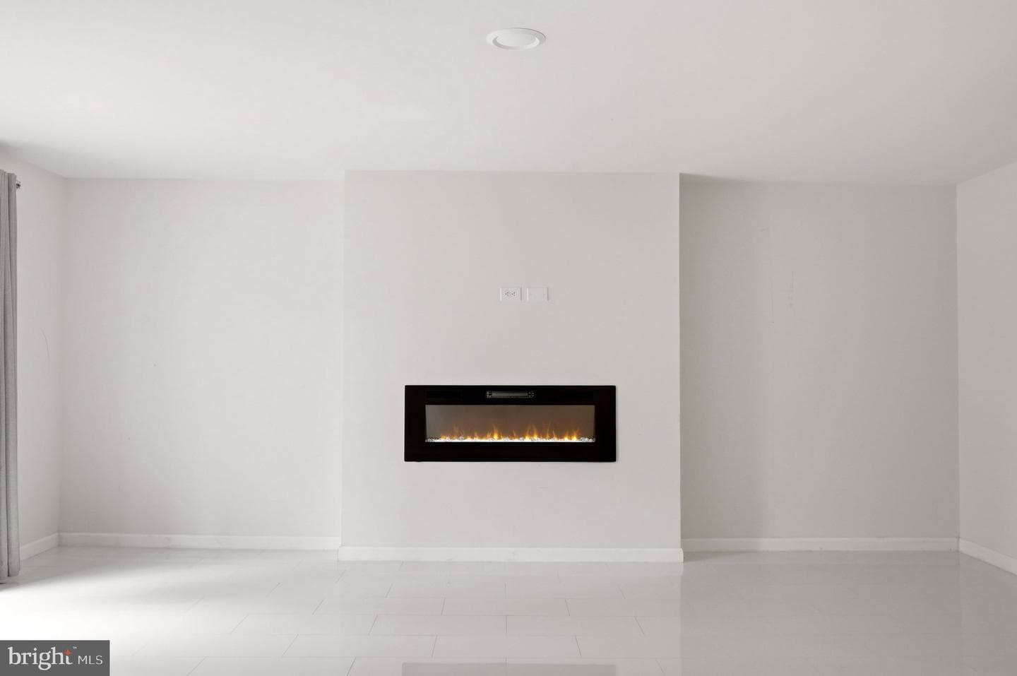 210 Woods Drive photo 49