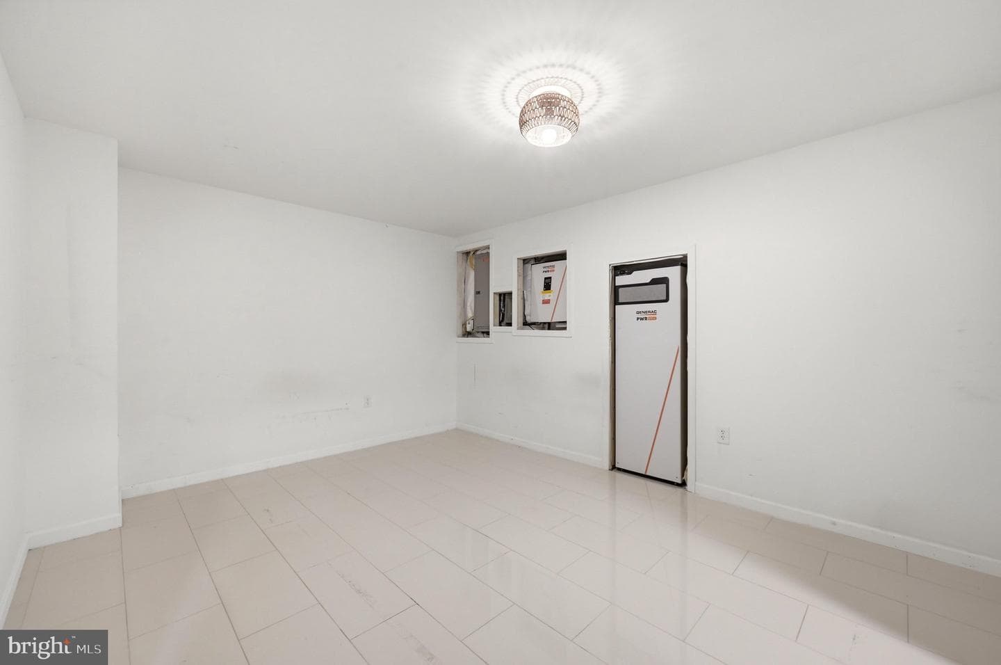 210 Woods Drive photo 62