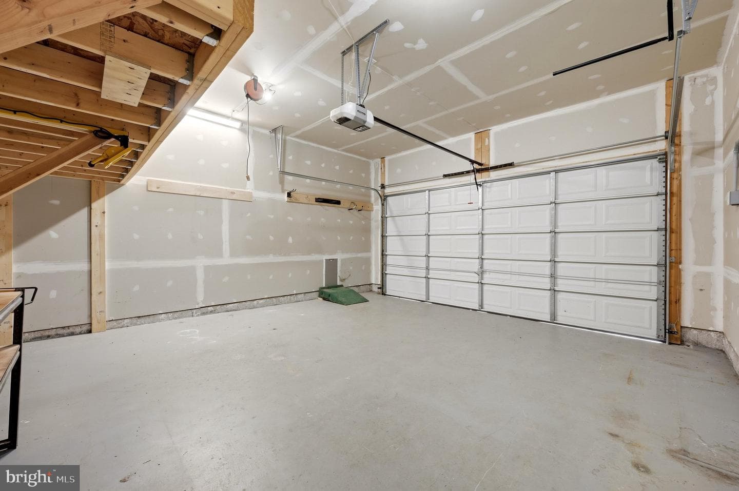 210 Woods Drive photo 66