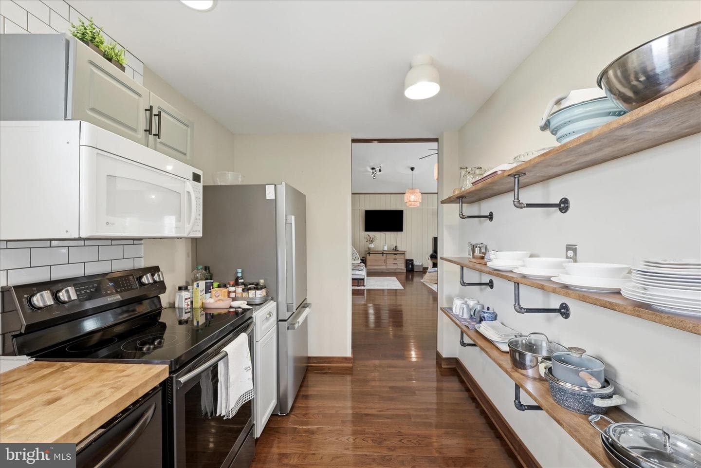 2121 S Pifer Road photo 83