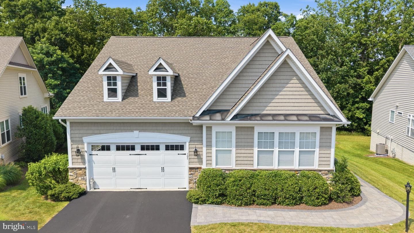 105 Turnstone Lane photo 1
