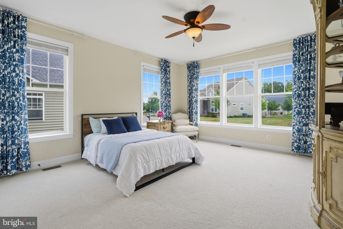 105 Turnstone Lane photo 38