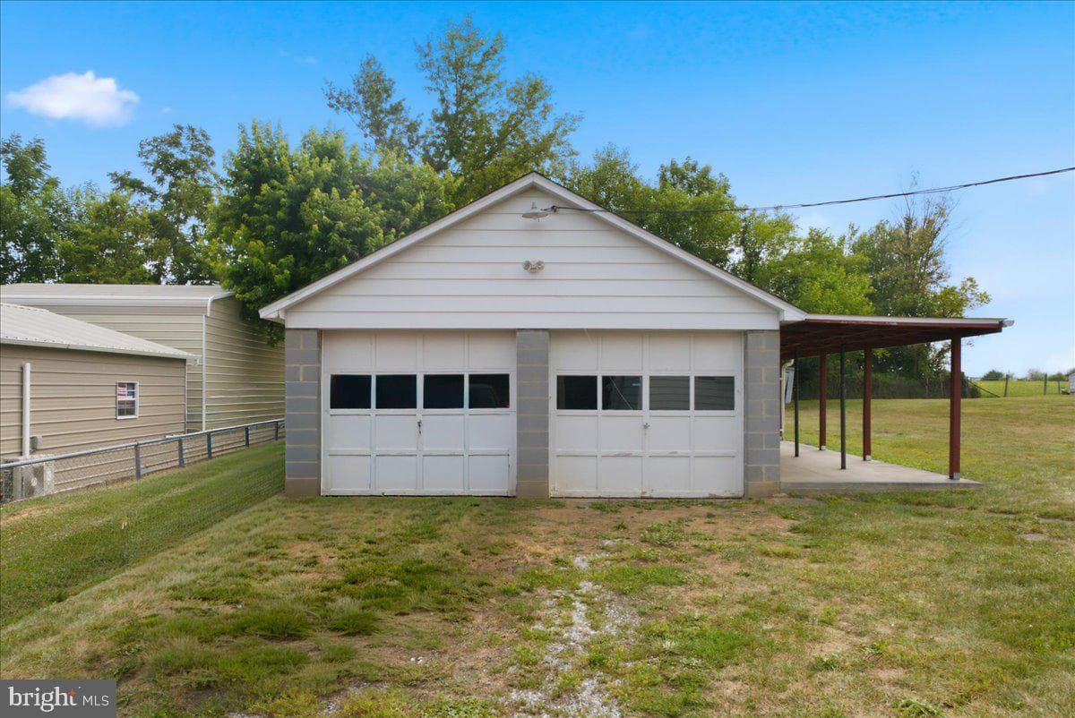 147 Family Drive photo 3