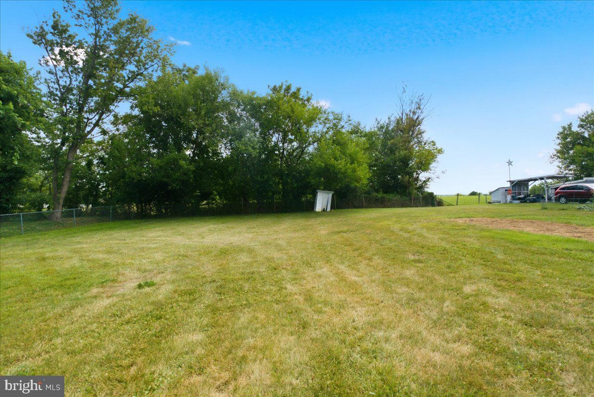 147 Family Drive photo 36