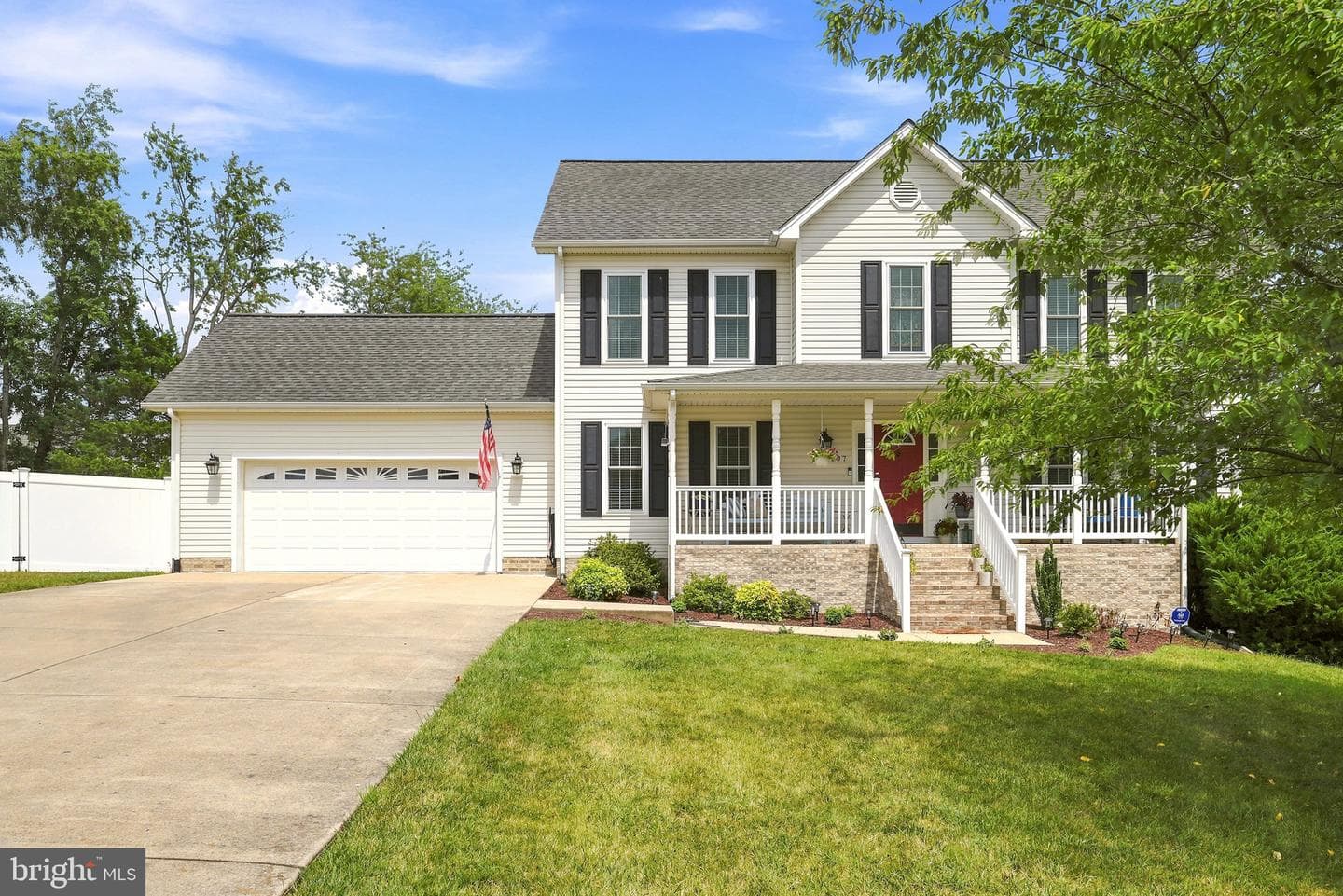 107 Dell Court photo 3