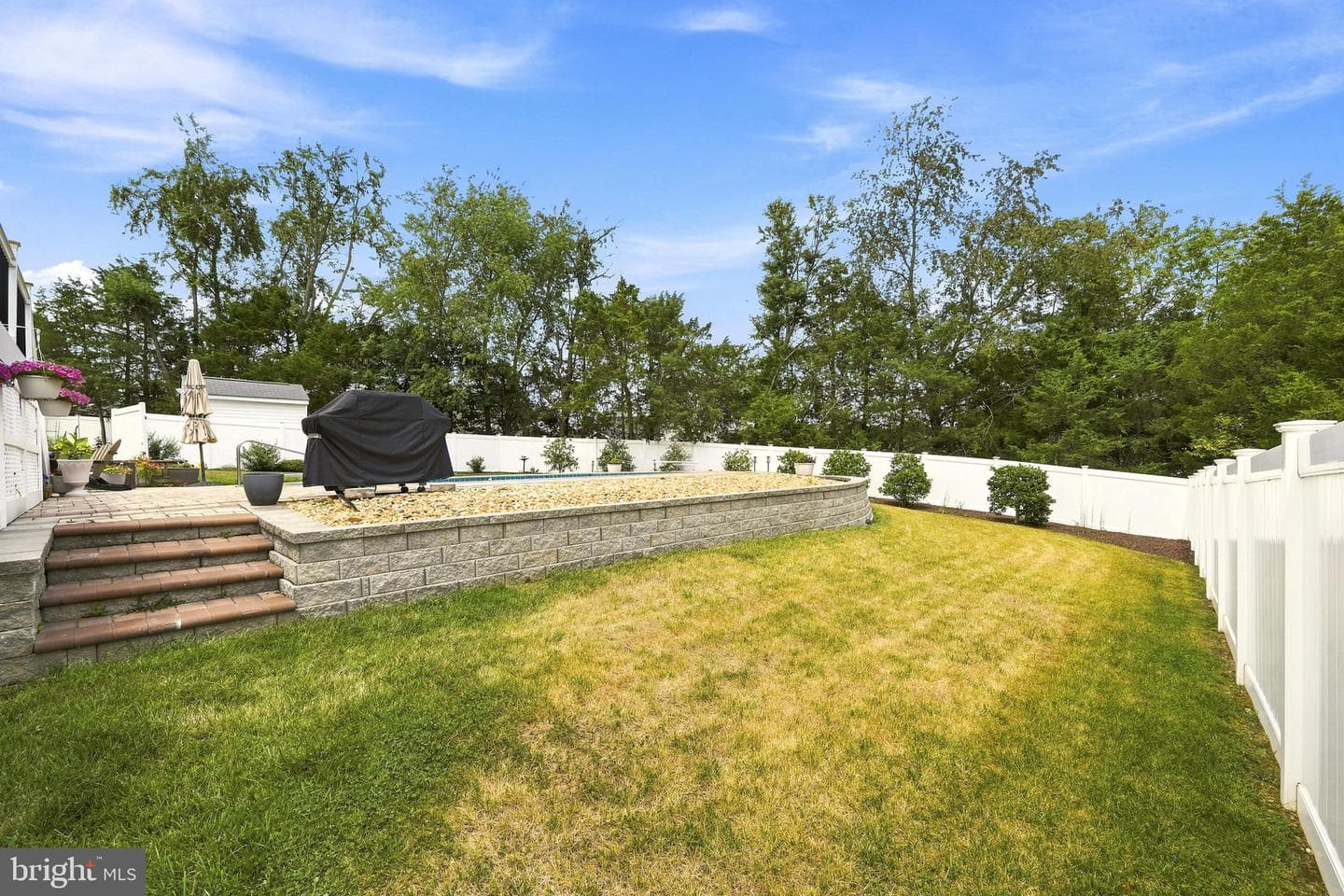 107 Dell Court photo 58