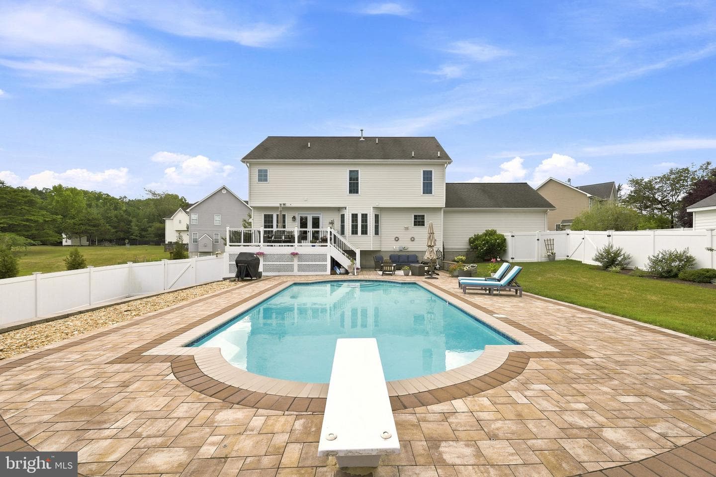 107 Dell Court photo 62
