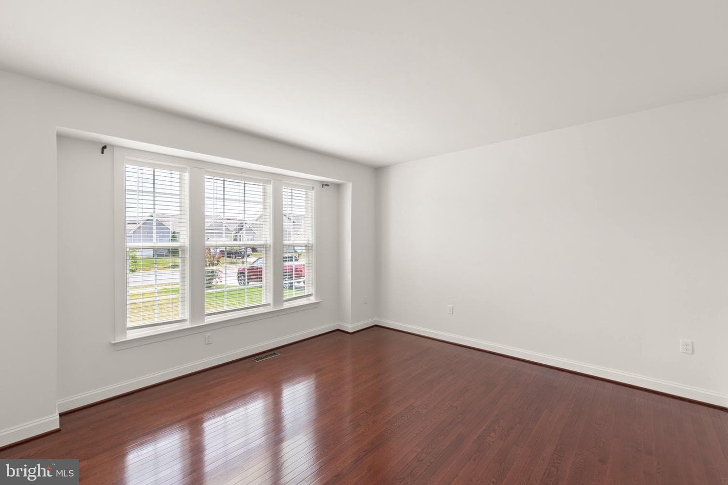 209 Bridgewater Drive photo 11