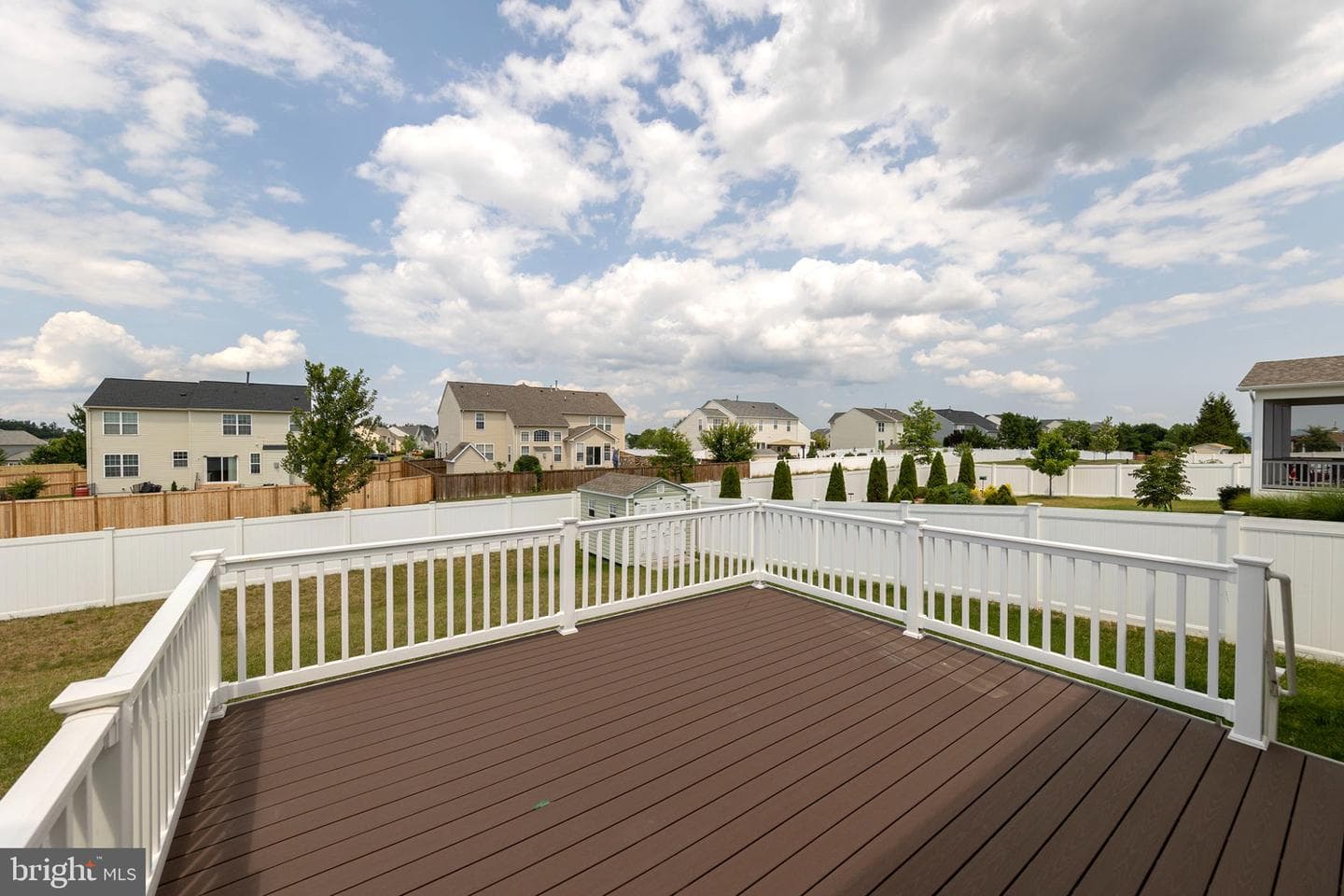 209 Bridgewater Drive photo 33