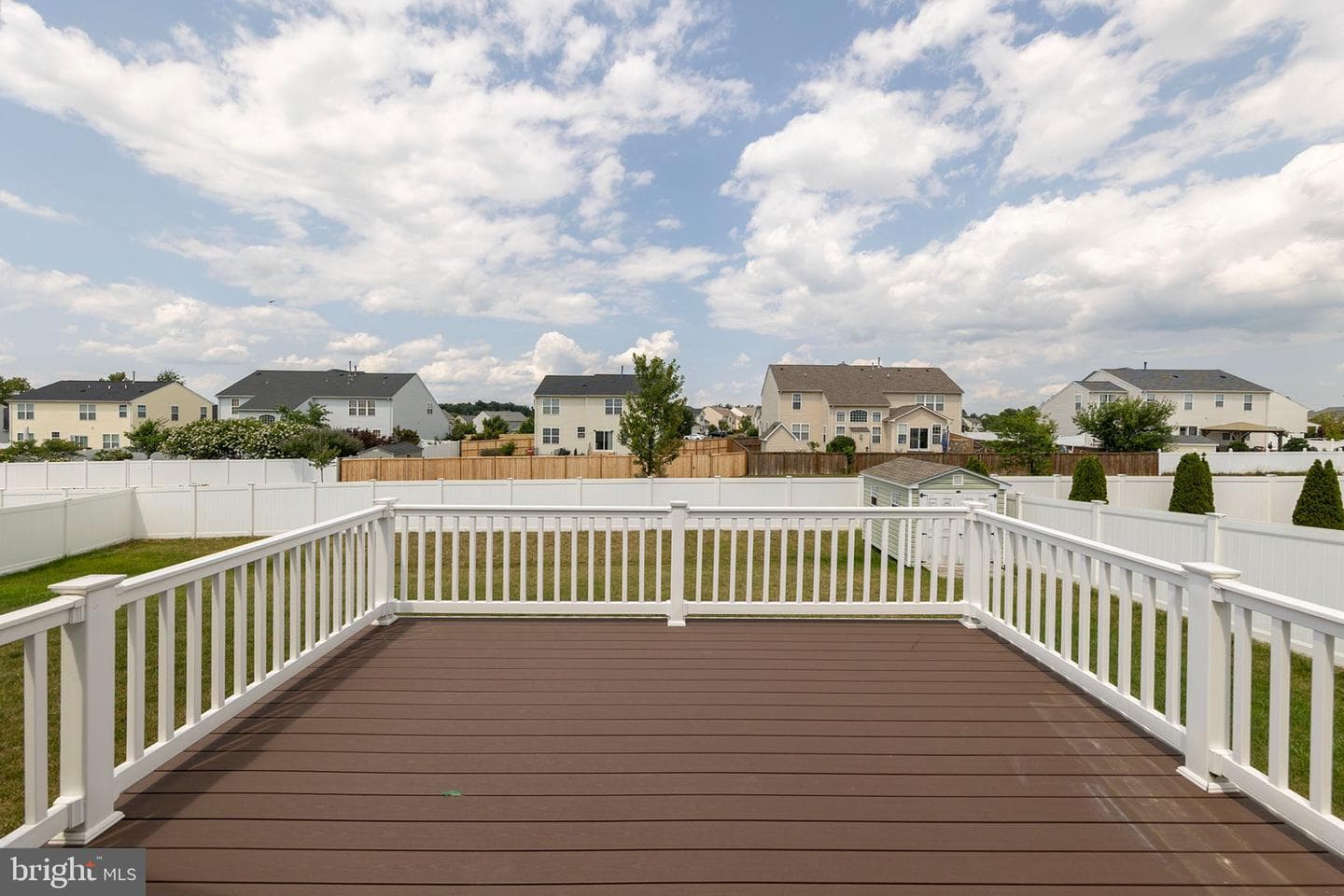 209 Bridgewater Drive photo 34