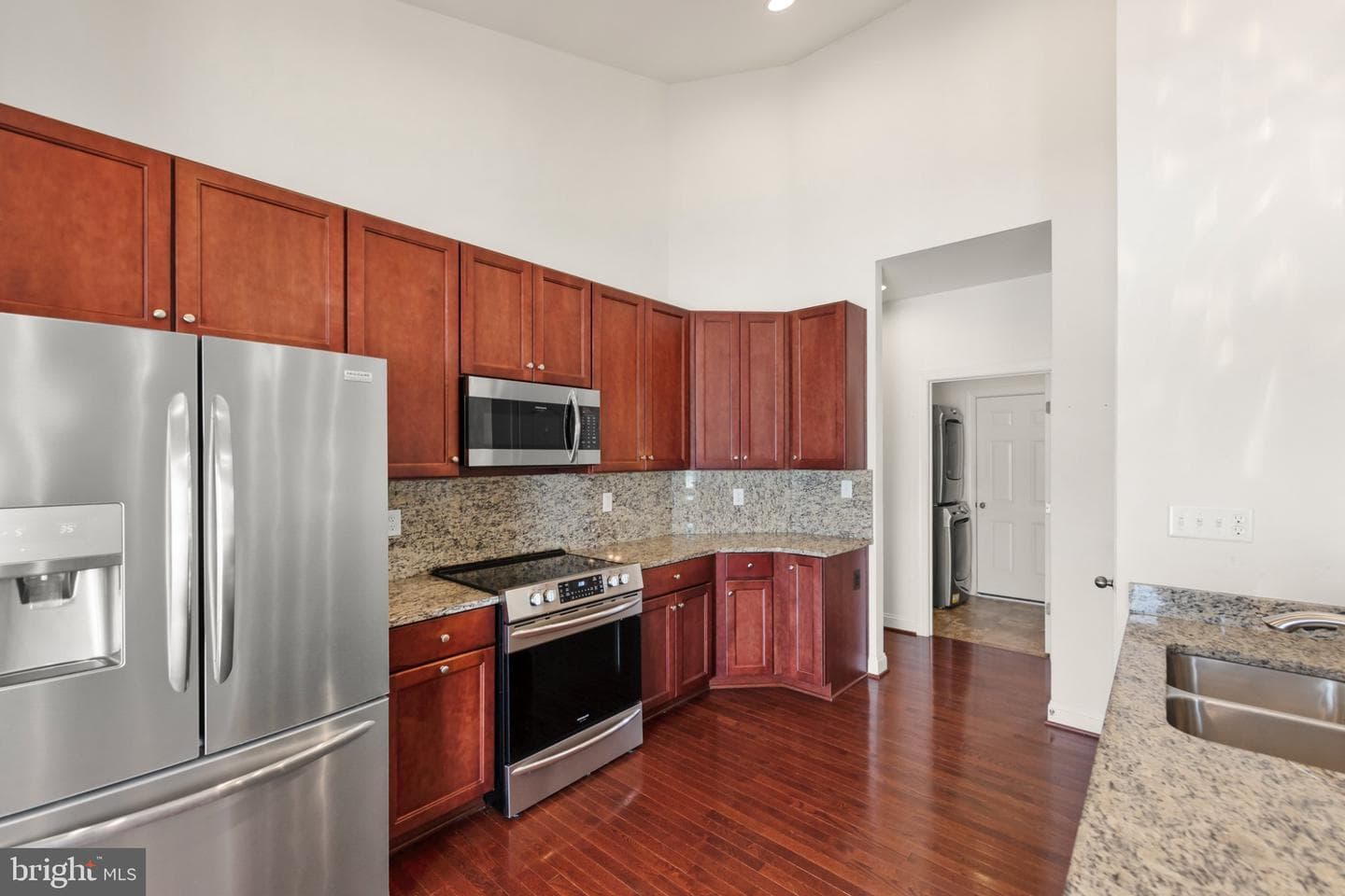 209 Bridgewater Drive photo 7