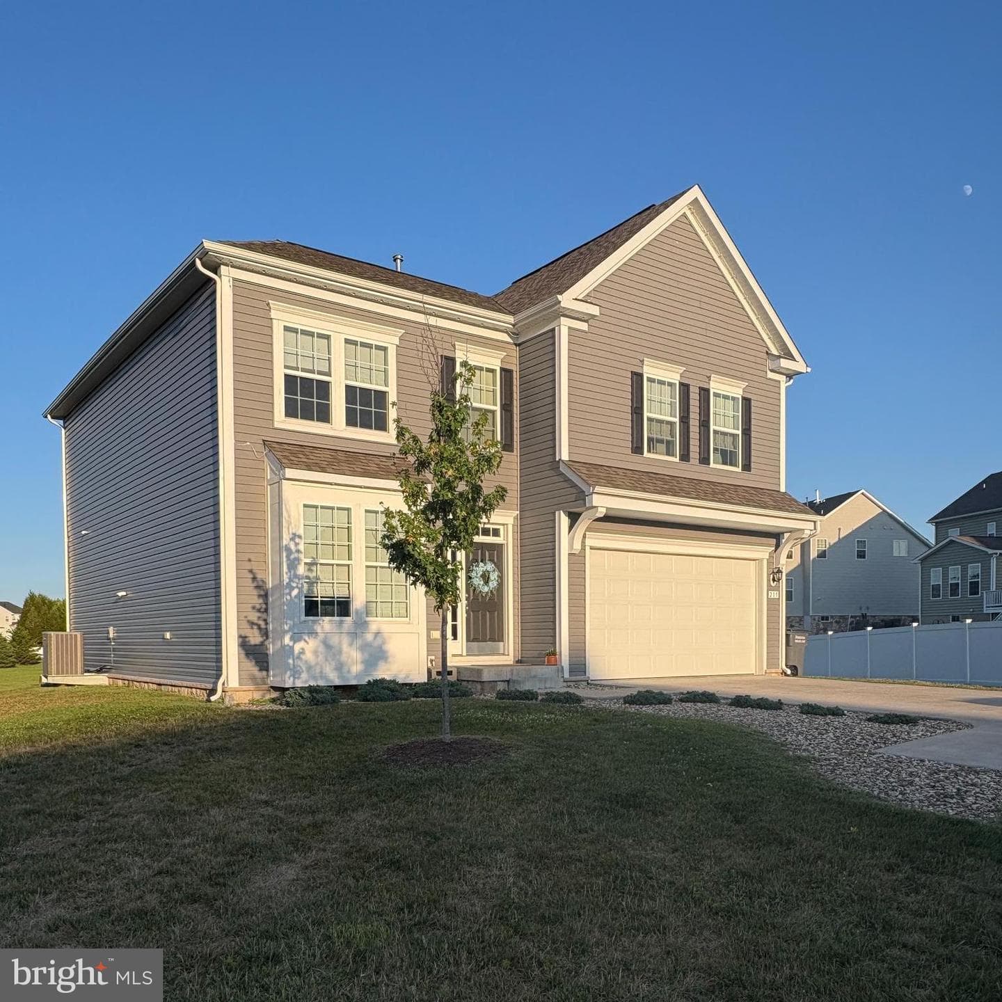 215 Upperville photo 1