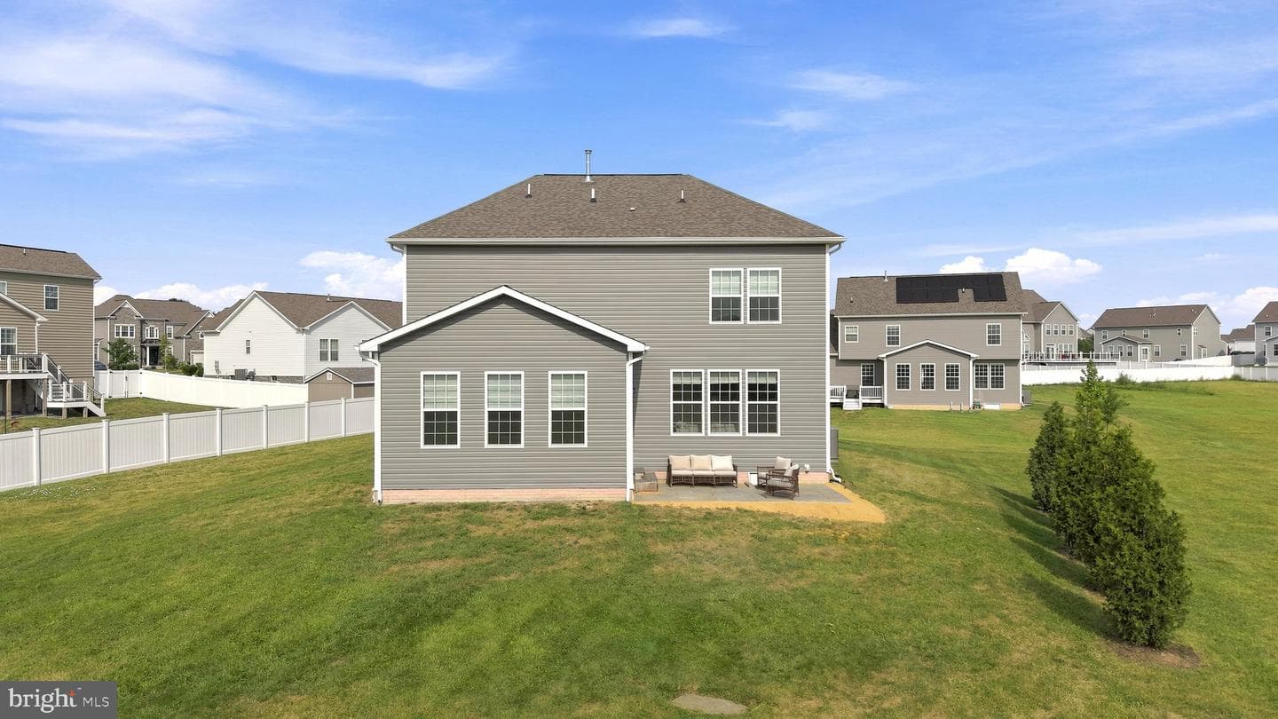 215 Upperville photo 44