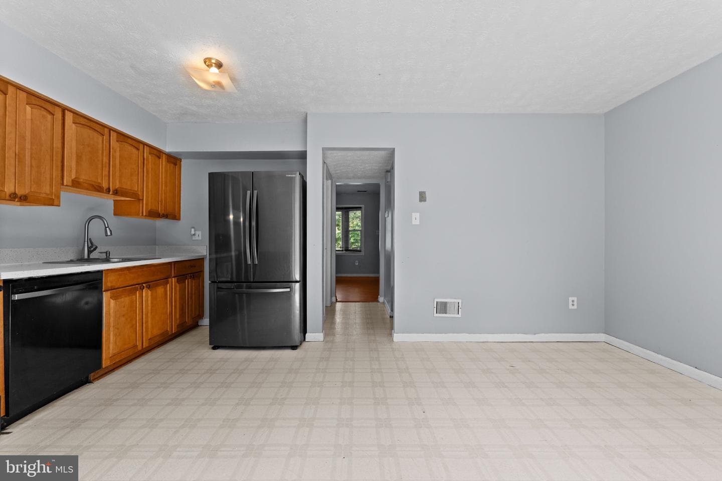 5260 Mulberry Court photo 10