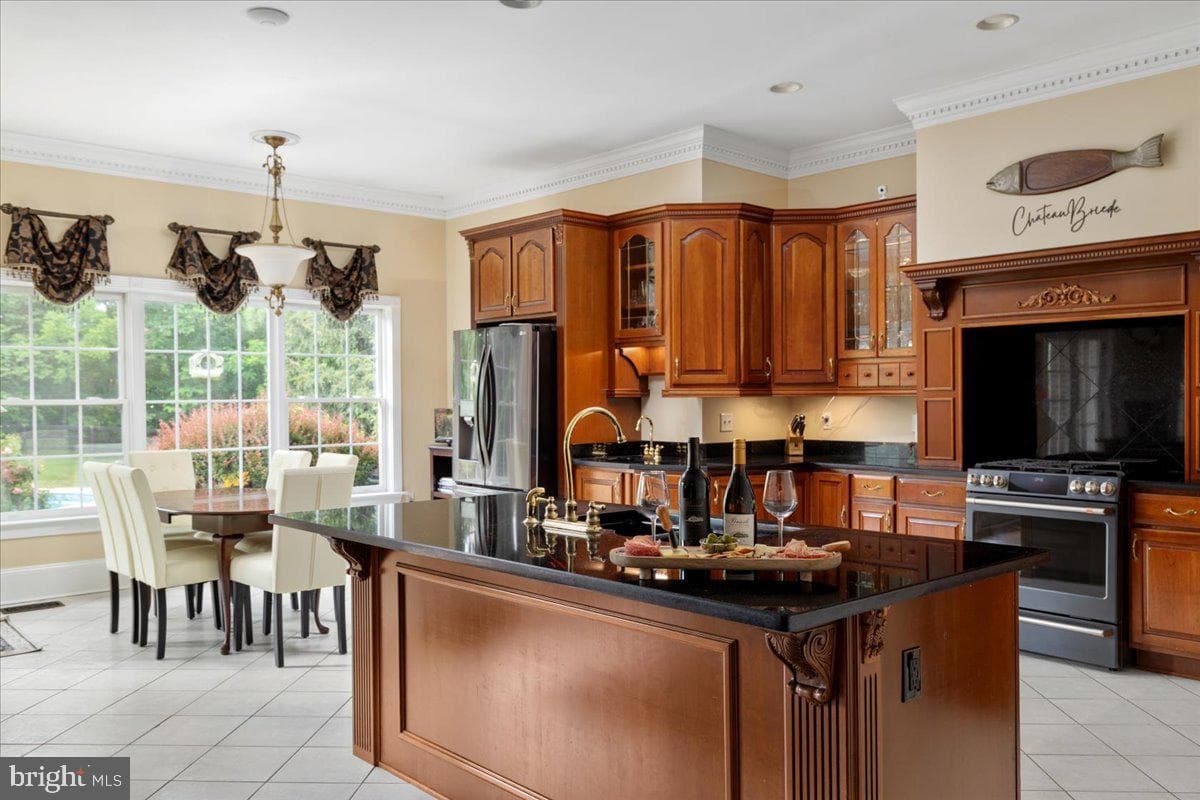 450 Green Spring Road photo 15
