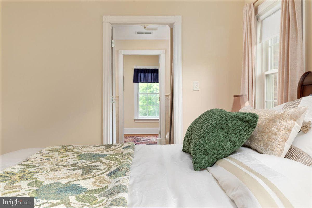 450 Green Spring Road photo 22