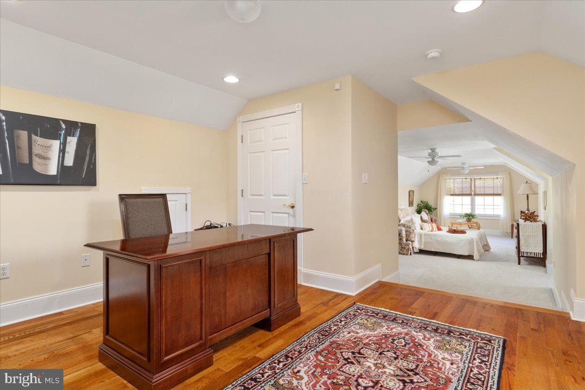 450 Green Spring Road photo 24