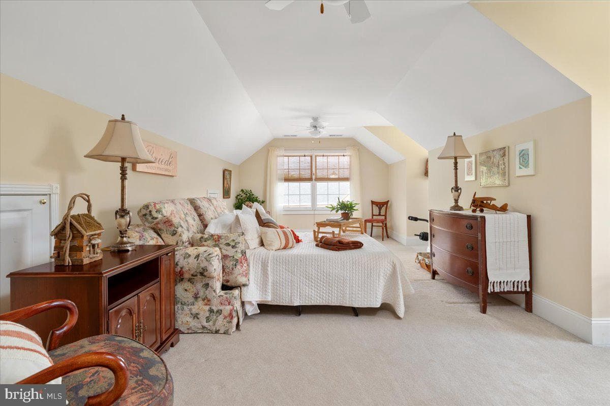 450 Green Spring Road photo 25