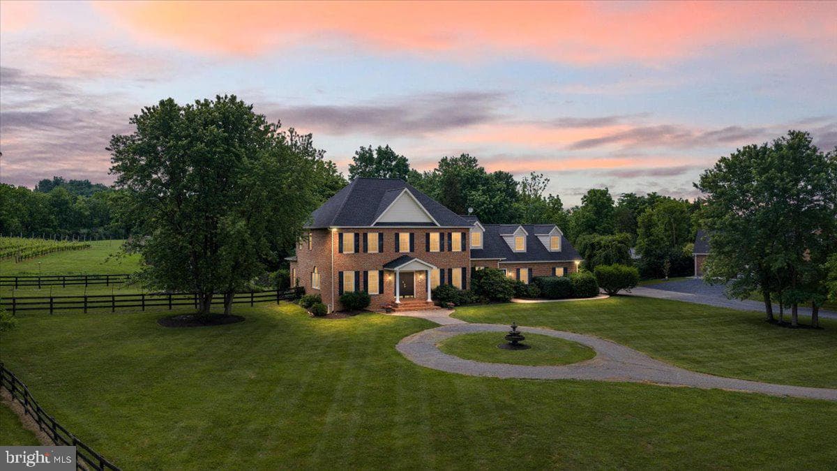 450 Green Spring Road photo 3