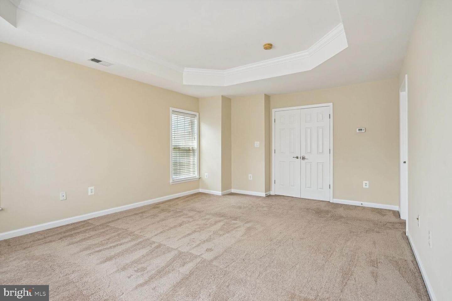 2466 Silk Court photo 10