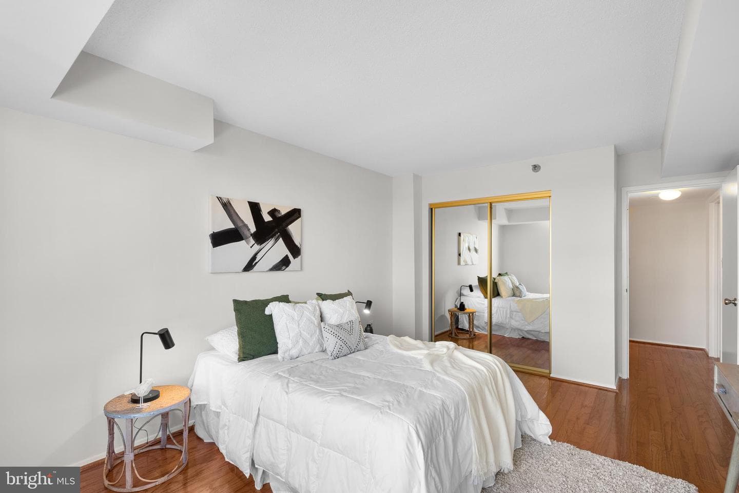 1808 Old Meadow Road #906 photo 20
