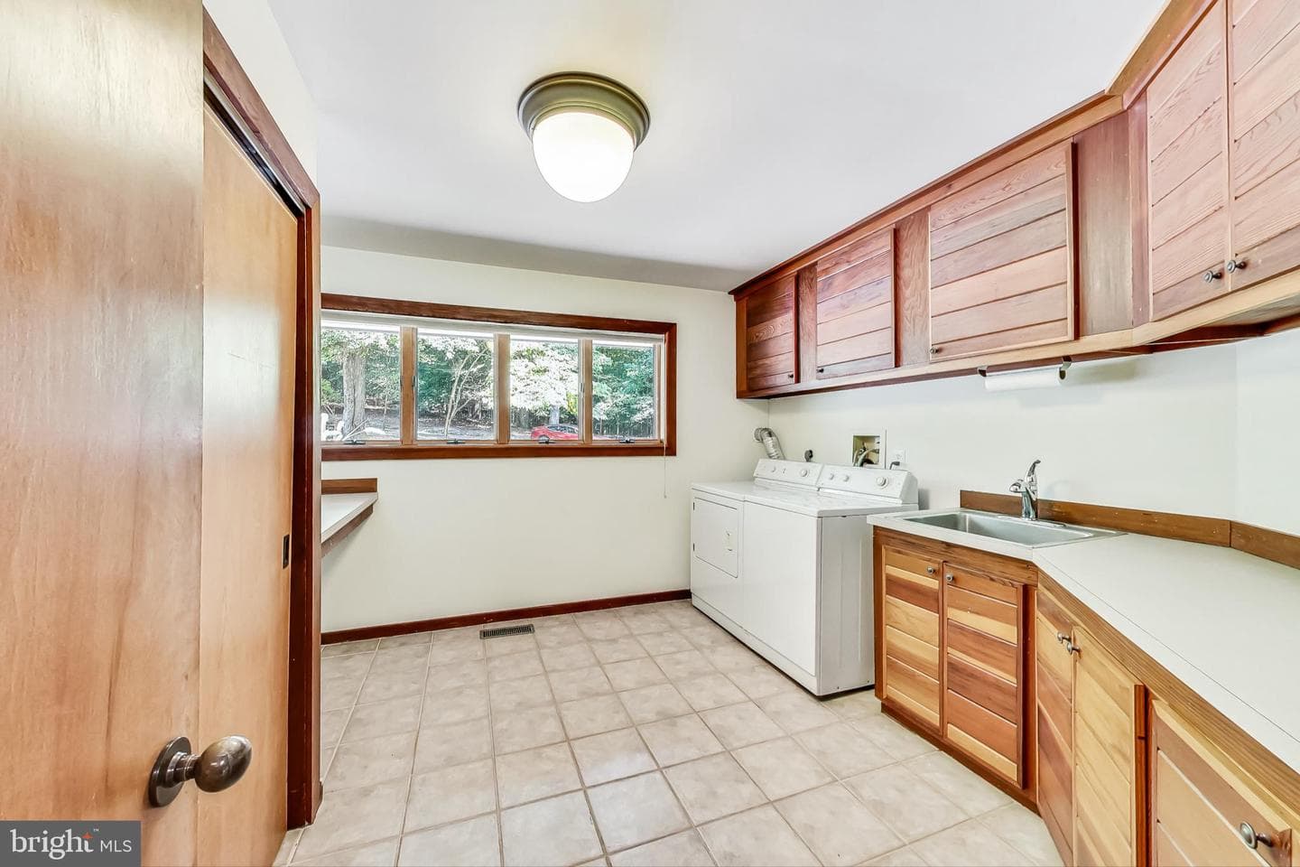 9561 Bell Drive photo 56