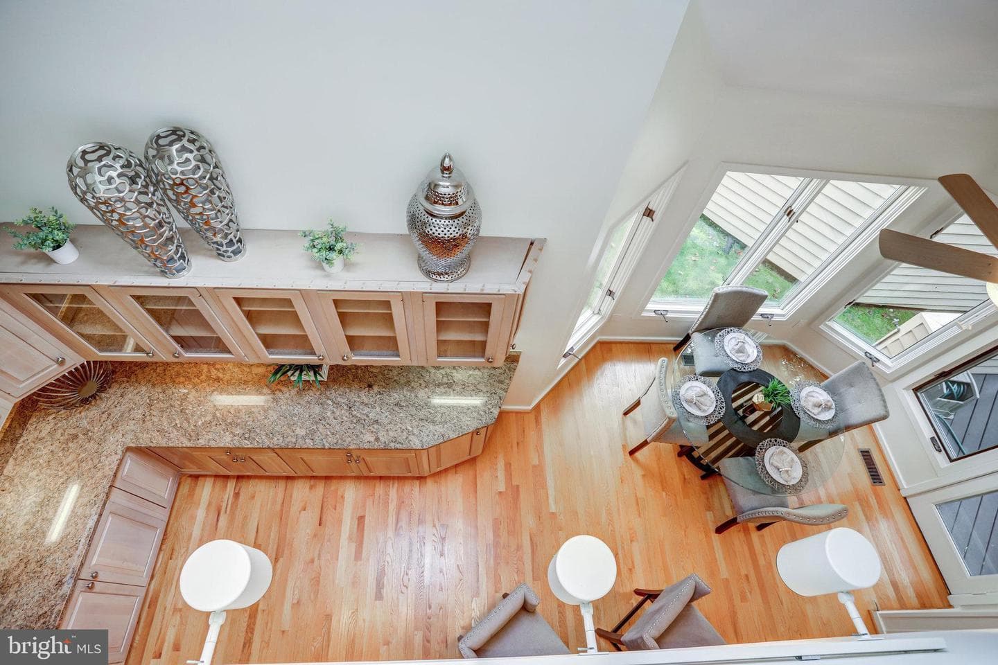 1614 Woodstock Lane photo 44