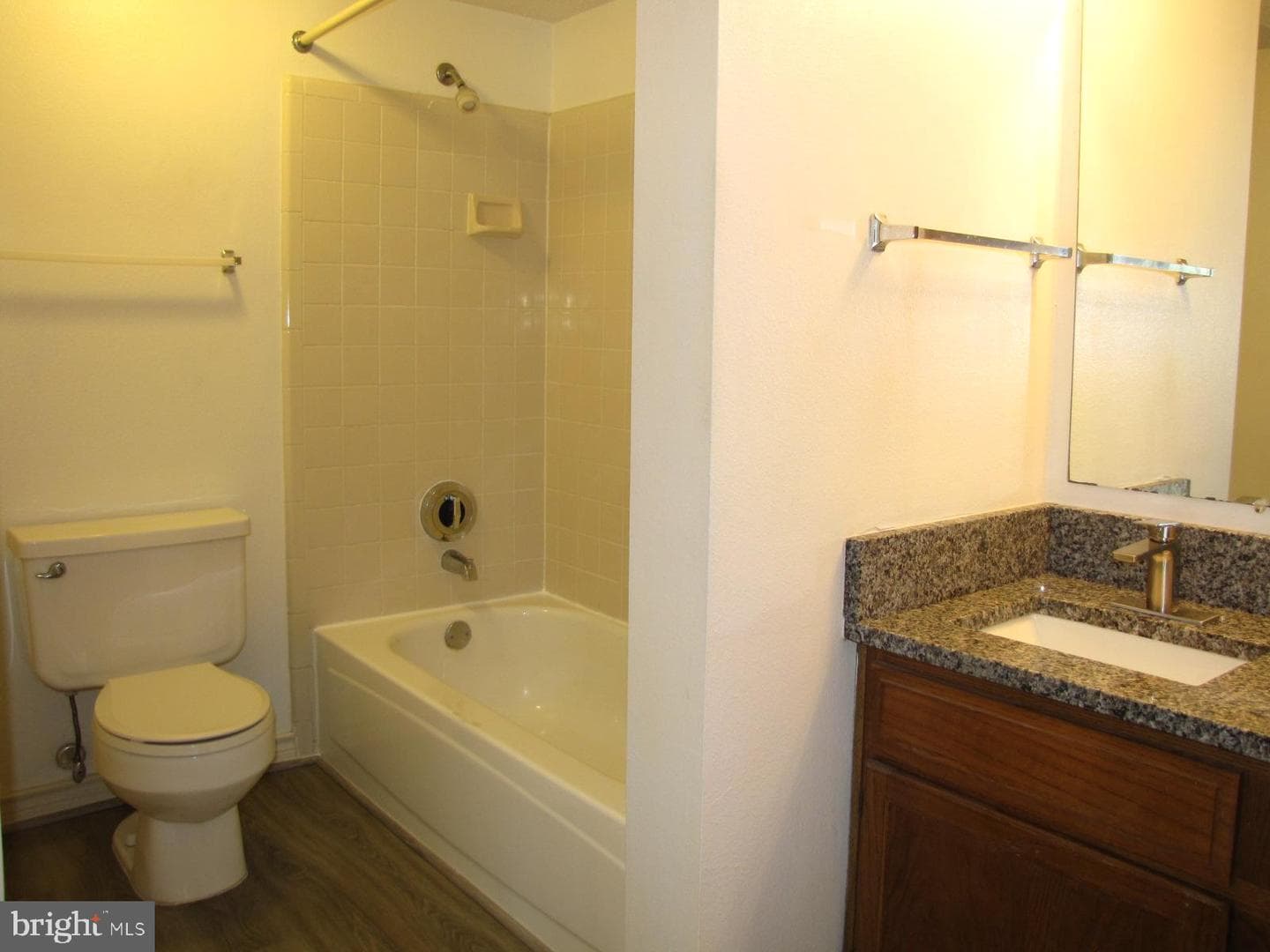 1504 Lincoln Way #401 photo 9