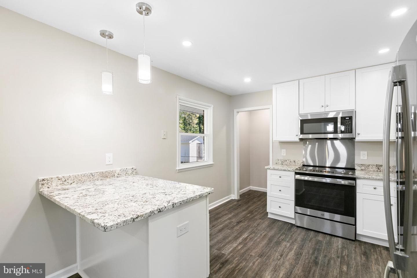 8821 Lagrange Street photo 8