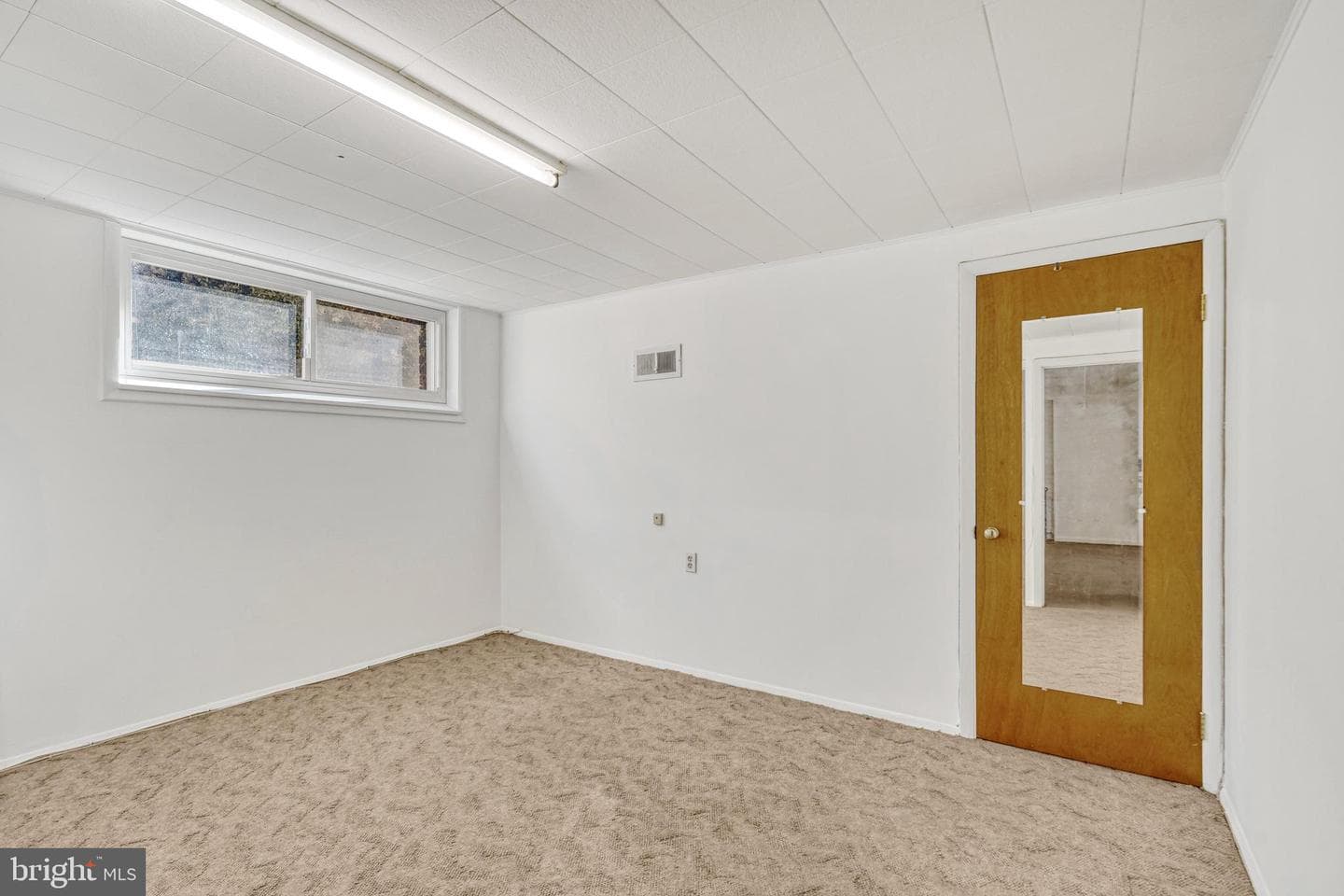 5008 Ravensworth Road photo 19