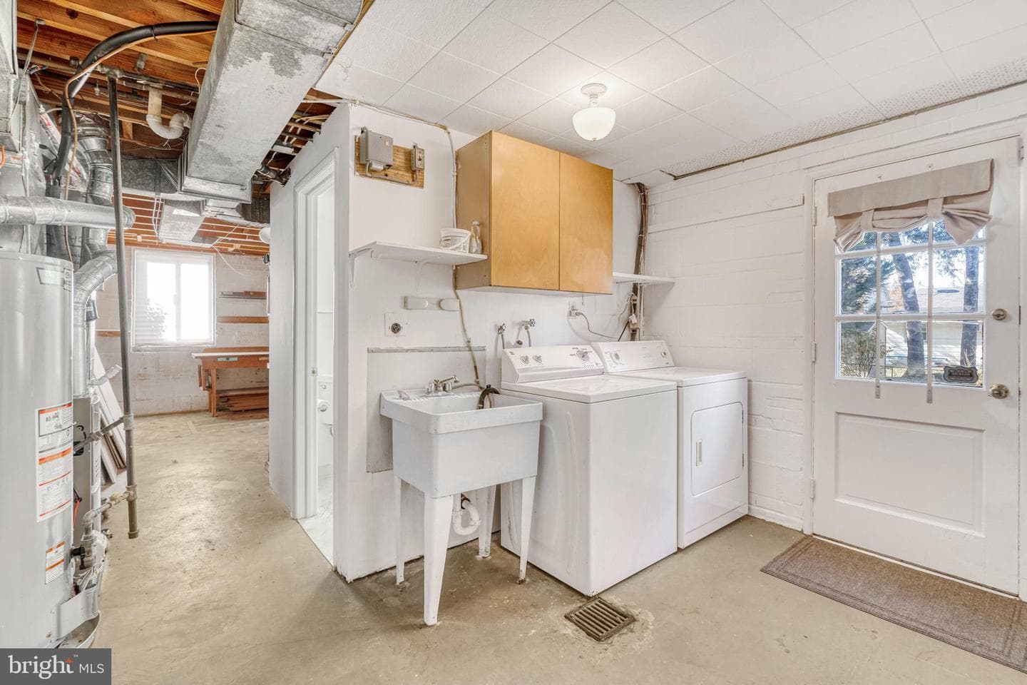 5008 Ravensworth Road photo 22