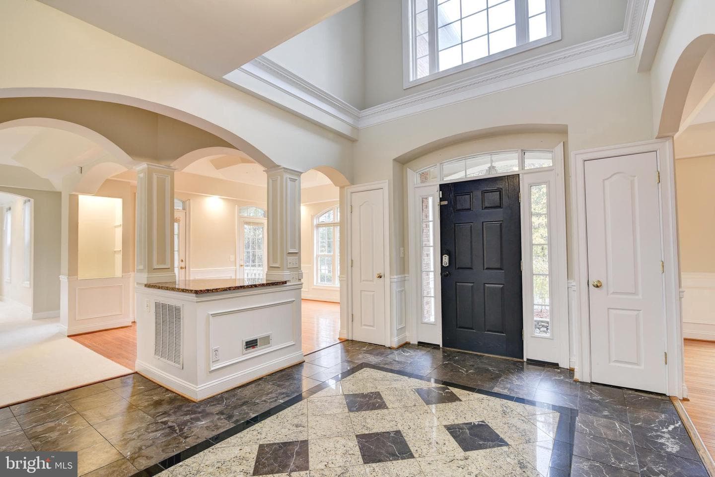 6614 Quander Road photo 2